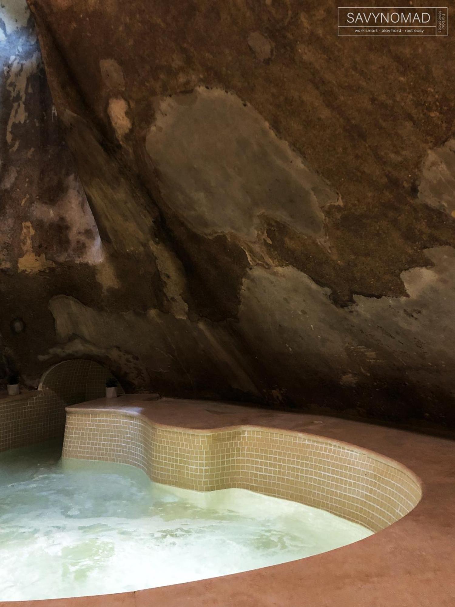 Wave 24 Savynomad Harbour Residence & Private Spa Cave วัลเลตตา ภายนอก รูปภาพ